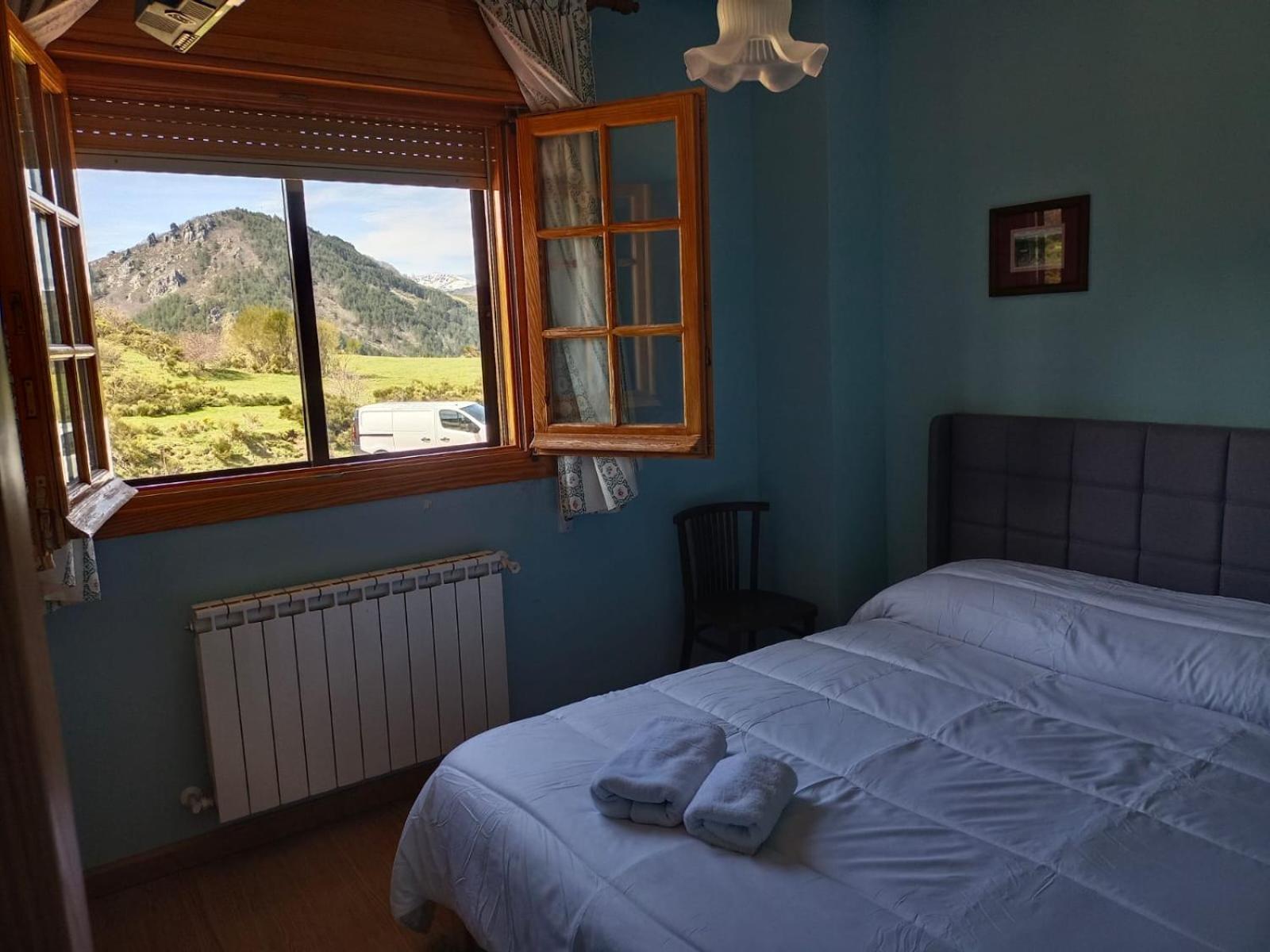 Hotel Pico Espiguete Alba de los Cardaños Eksteriør billede